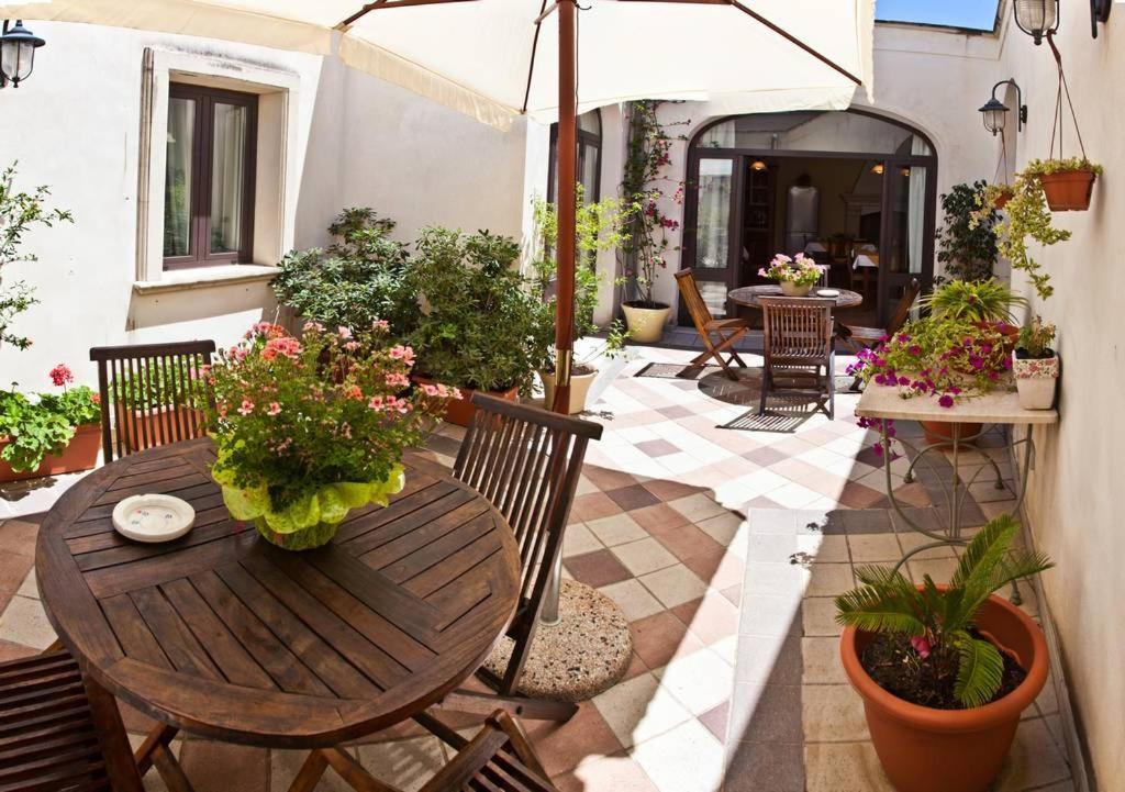 Palazzo Volta Boutique Luxury B&B นาร์โด ภายนอก รูปภาพ
